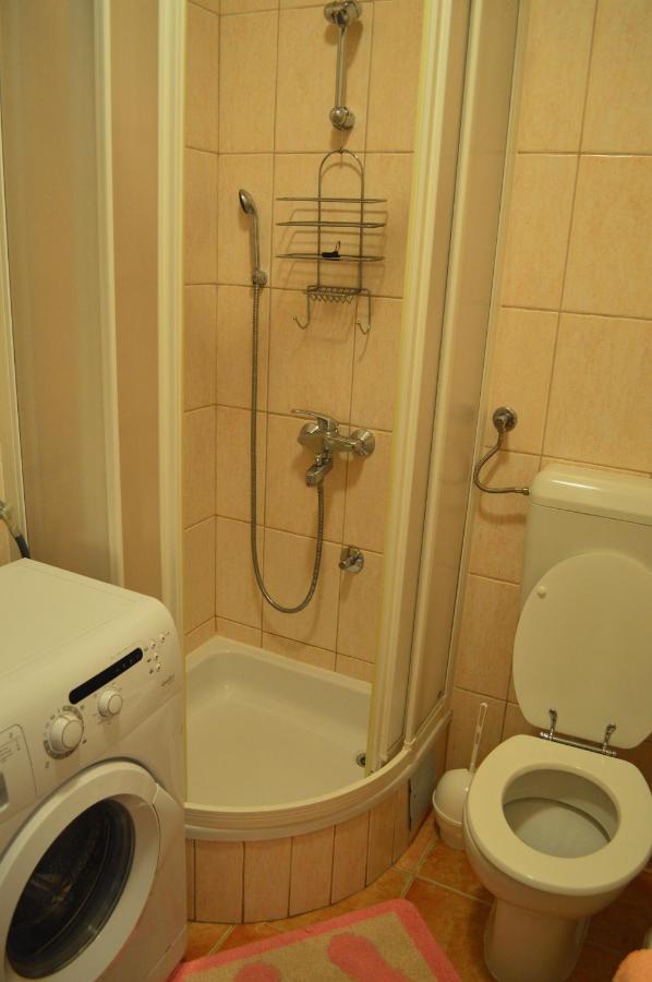 Apartmani Ivan 皮萨克 外观 照片
